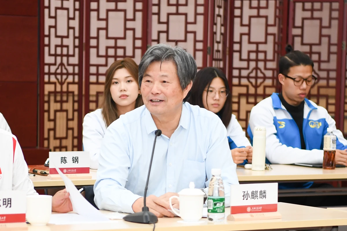 刻苦训练篮球时如何避免受伤的建议_2